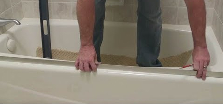 Sliding Shower Door Repair in Pinecrest